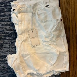Judy blue 1x ripped denim shorts new with tag